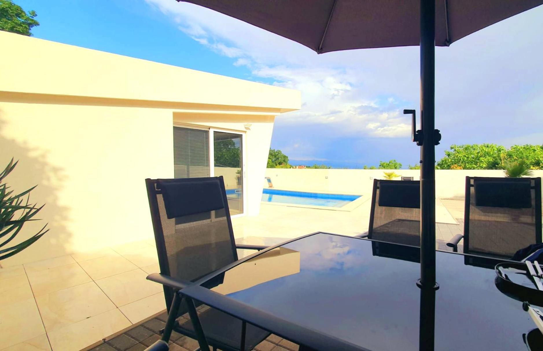 Penthouse Jacuzzi & Pool Apartmants Opatija Bagian luar foto