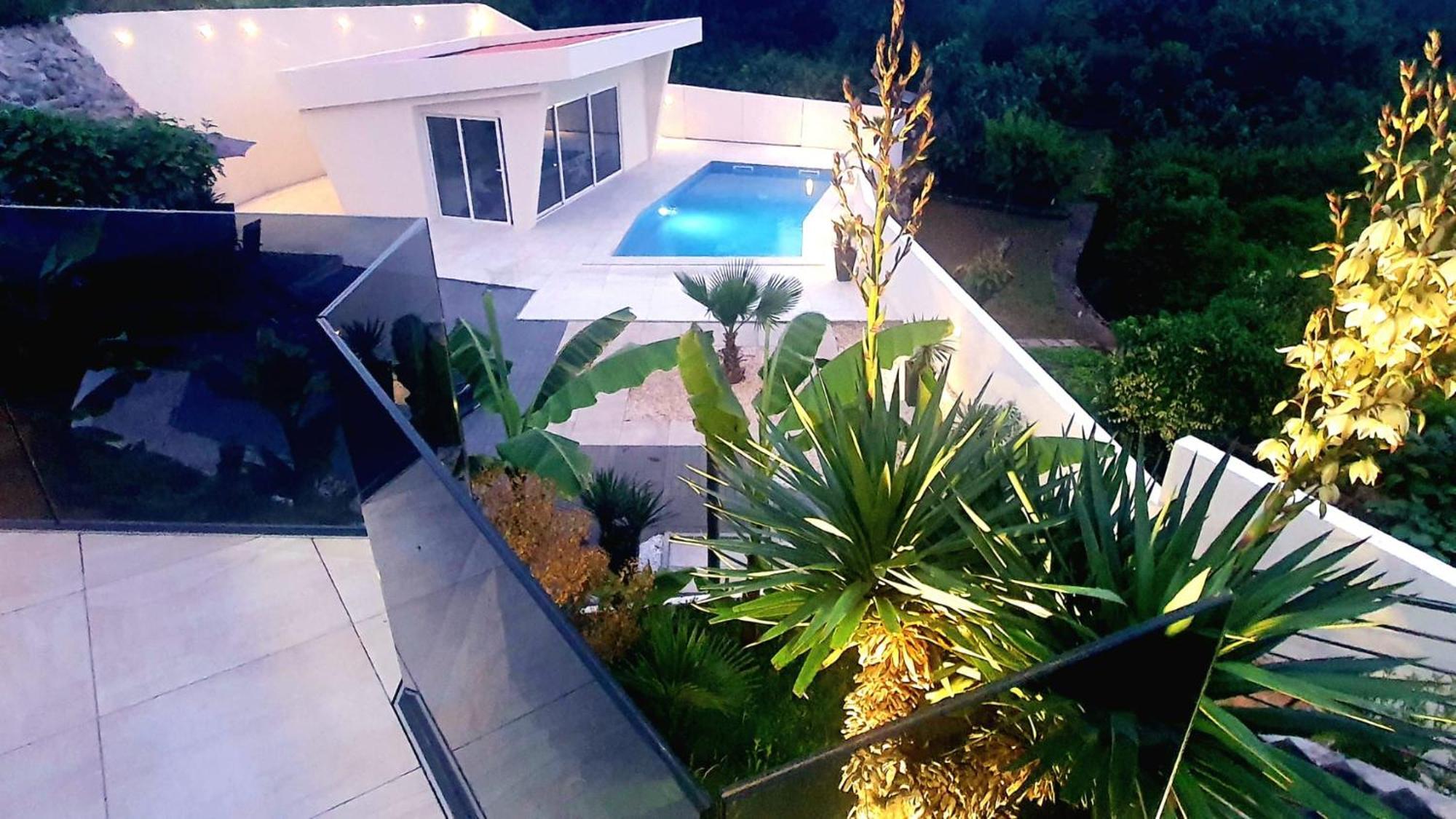 Penthouse Jacuzzi & Pool Apartmants Opatija Bagian luar foto